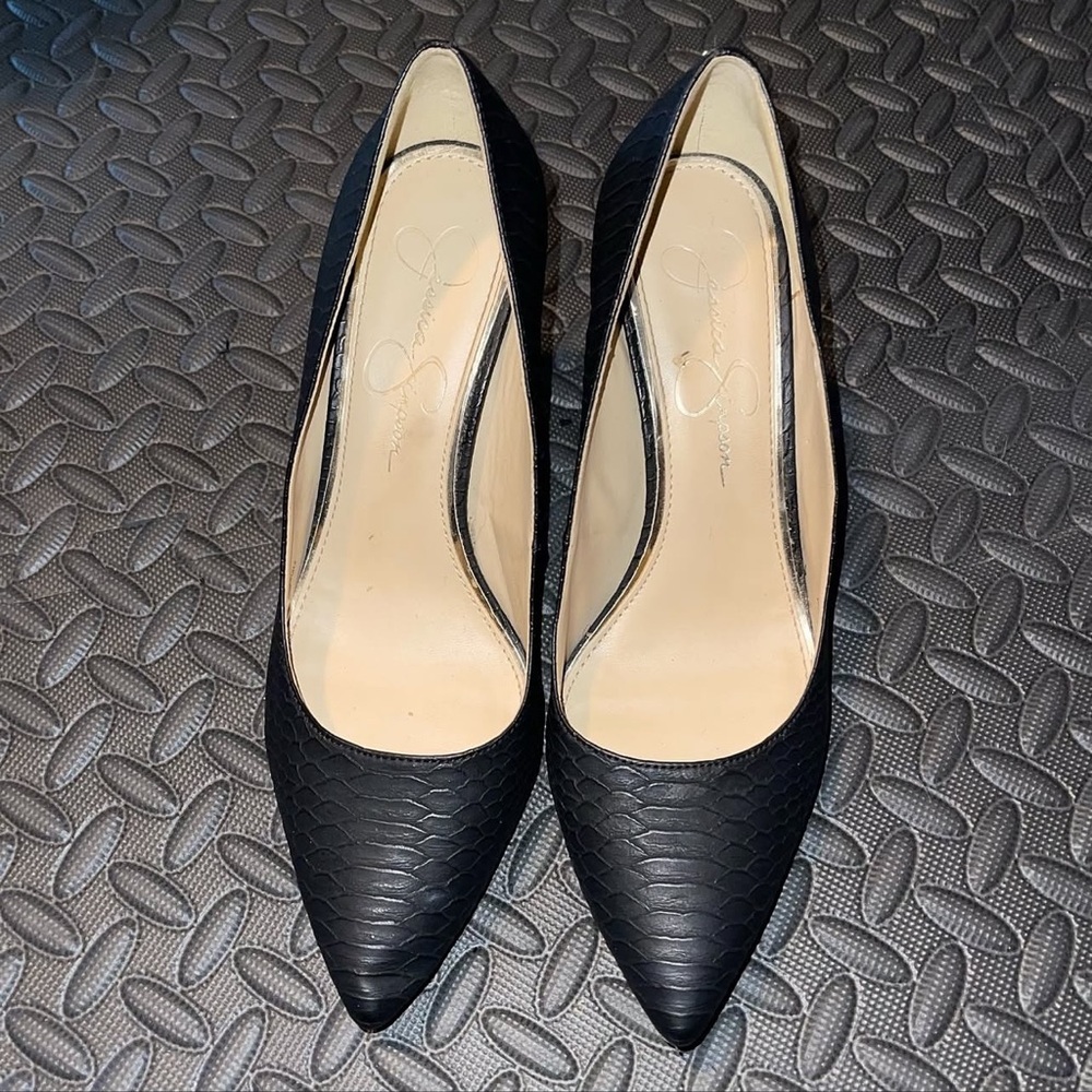 Jessica Simpson heels